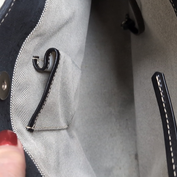 Dooney & Bourke ♣️ Black Canvas/ Leather Tote-Satchel - Picture 17 of 17